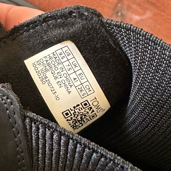 TOMS Rowan Black Pull On Leather Chelsea Boots Women’s 9.5 (EU 41) - Picture 2 of 7